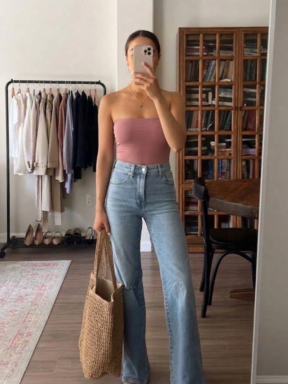 Aritzia Babaton Bodysuit in Rose Mauve — Size Small